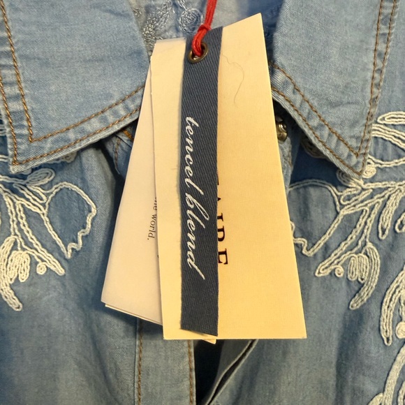 Solitaire Blue Button Down Shirt with White Embroidery - Picture 7 of 9